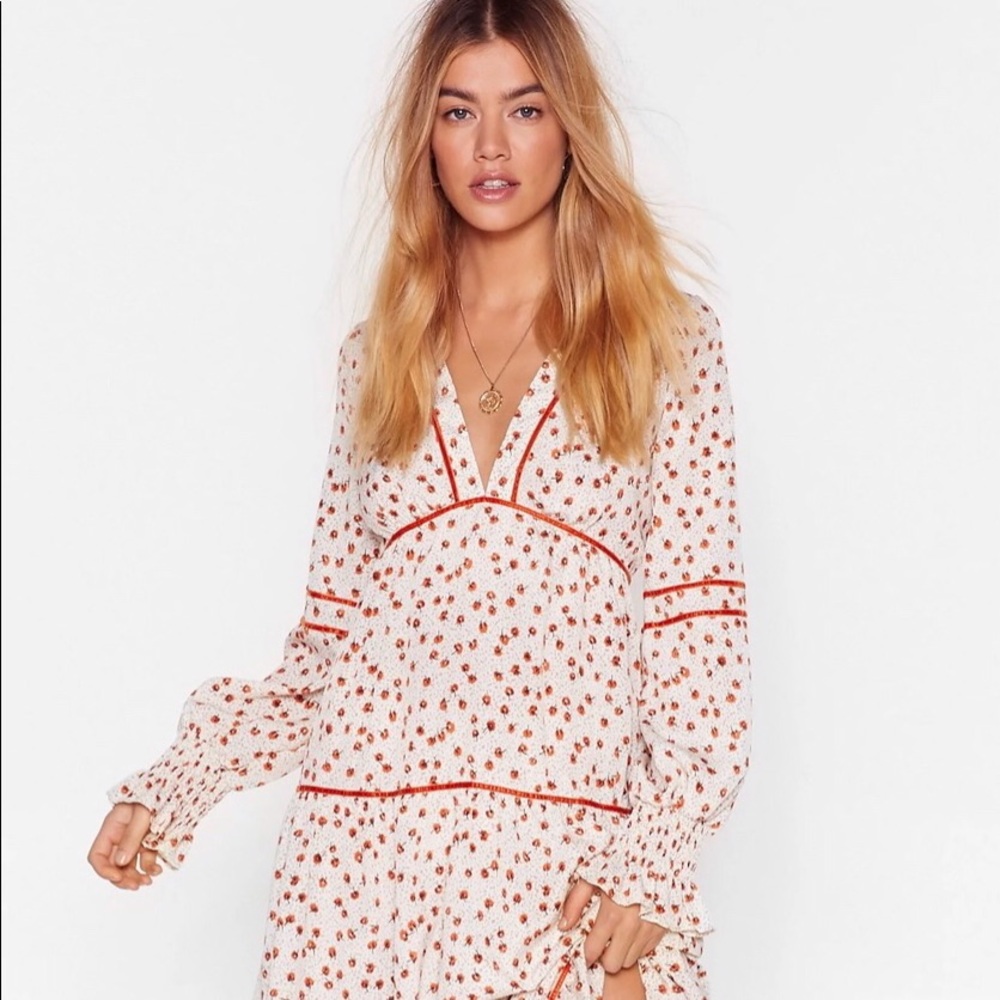 Nasty Gal Plant you see floral maxi dress